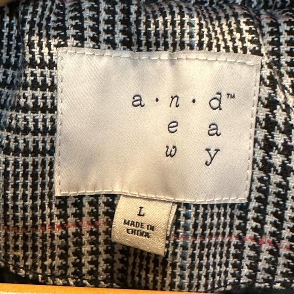 A New Day | Houndstooth Snap Button Jacket | Size: Large | Black & White - Picture 5 of 10